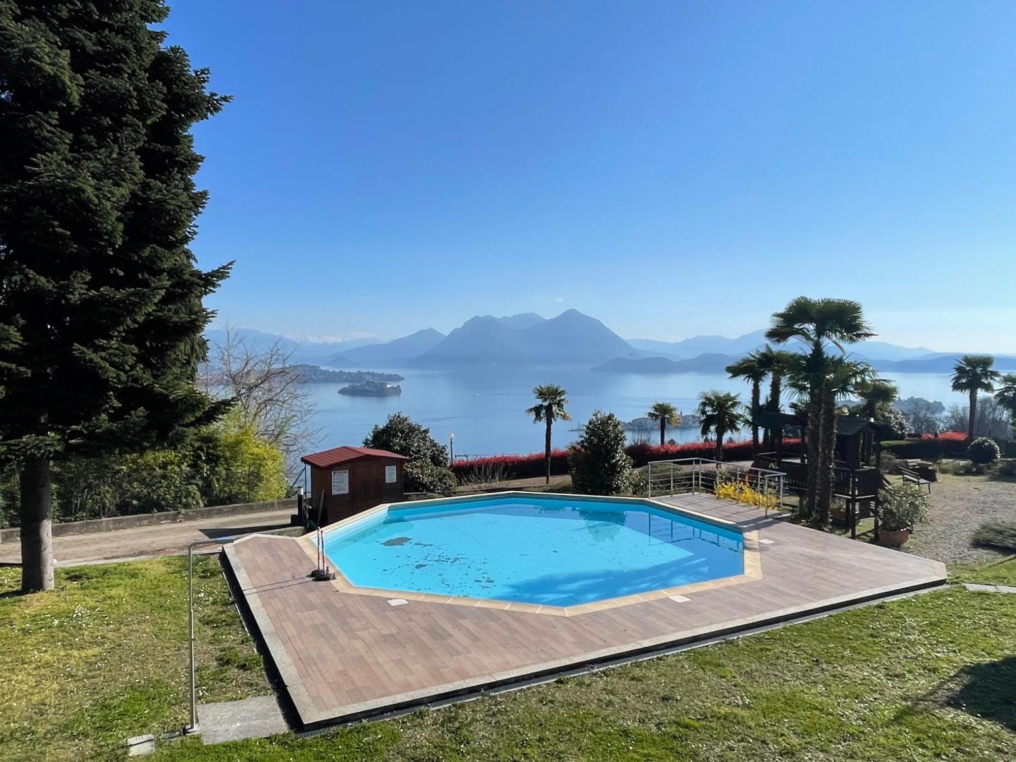 Rossana Apartment Lago Maggiore Baveno Exterior photo